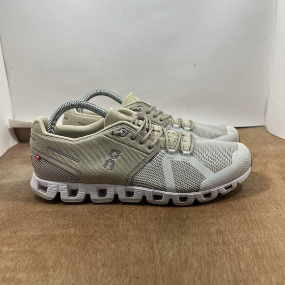 On Running Cloud Women Size 10 Running Shoes - Picture 1 of 9